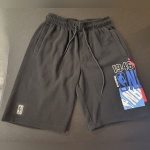 Men's Medium NBA basketball shorts 100% Polyester